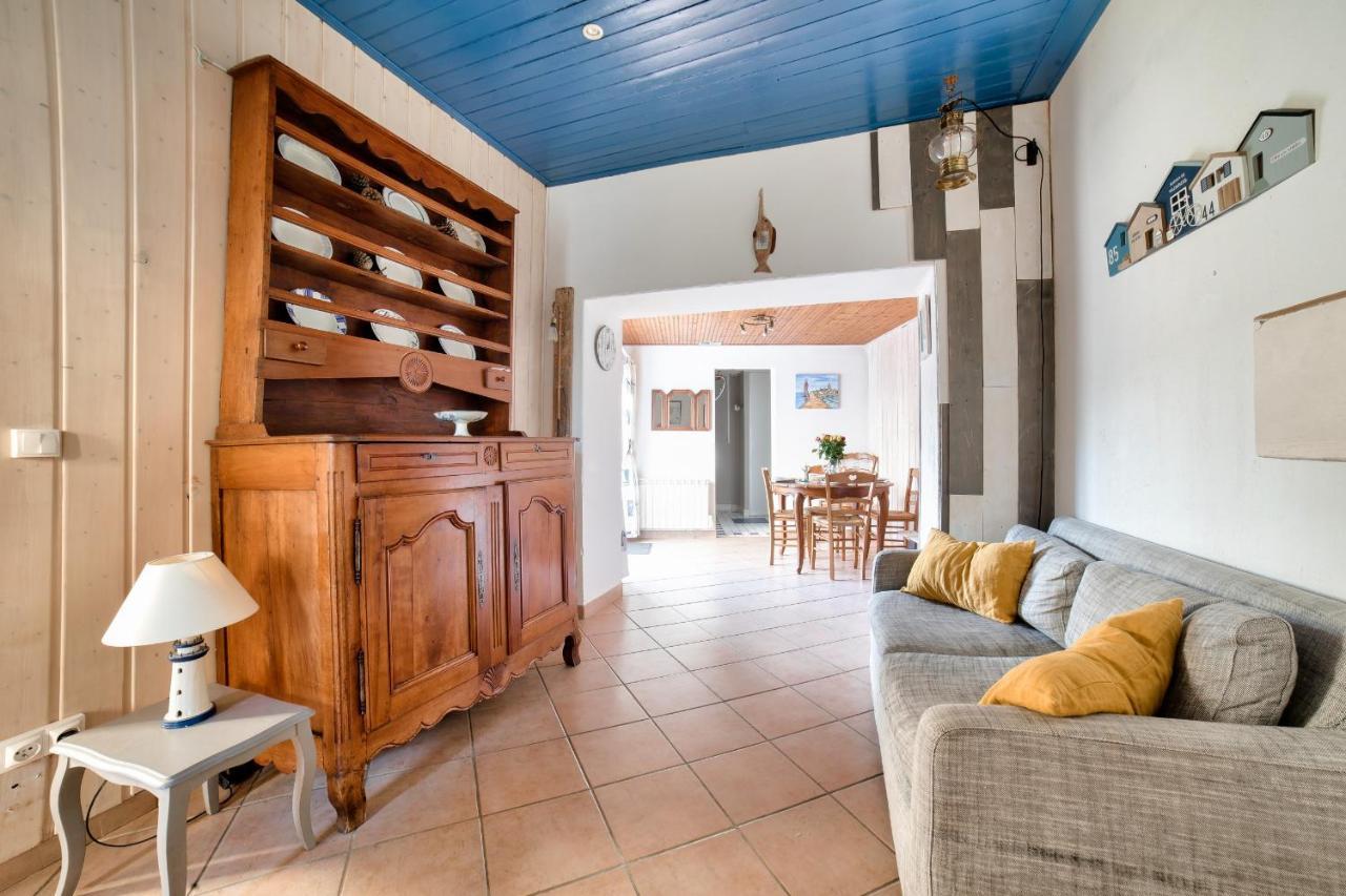 Jolie Maison Avec Cour Pour 5 Personnes Noirmoutier-en-l'Ile Bagian luar foto