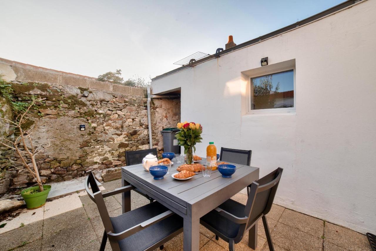 Jolie Maison Avec Cour Pour 5 Personnes Noirmoutier-en-l'Ile Bagian luar foto